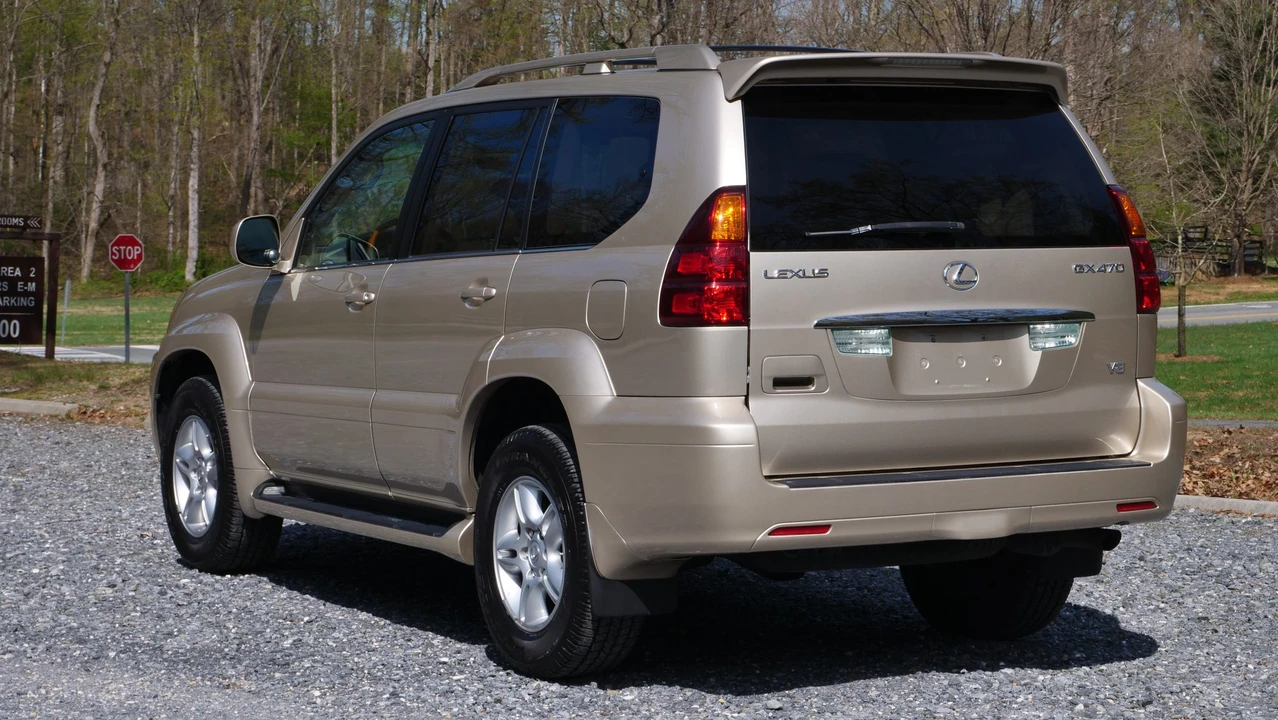 2006 Lexus GX 1st Gen - Image 28 of 31