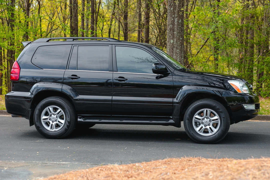 2006 Lexus GX 1st Gen - Image 24 of 31