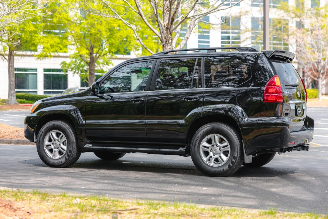2006 Lexus GX 1st Gen - Image 12 of 31