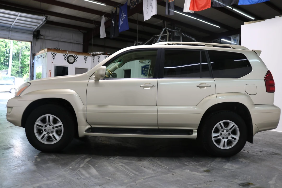 2006 Lexus GX 1st Gen - Image 5 of 31