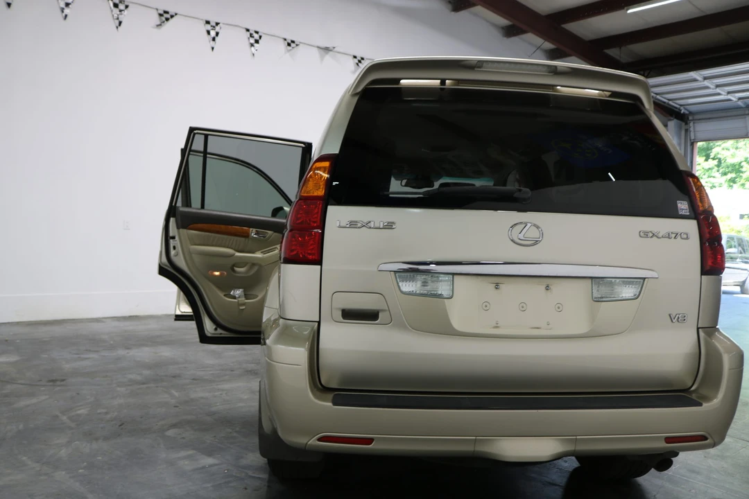 2006 Lexus GX 1st Gen - Image 11 of 31