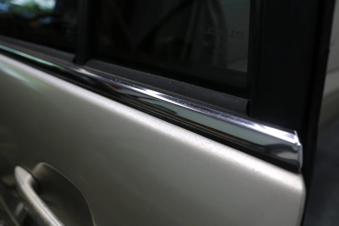 2006 Lexus GX 1st Gen - Image 23 of 31