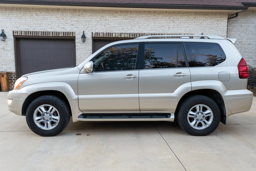2006 Lexus GX 1st Gen - Image 5 of 31