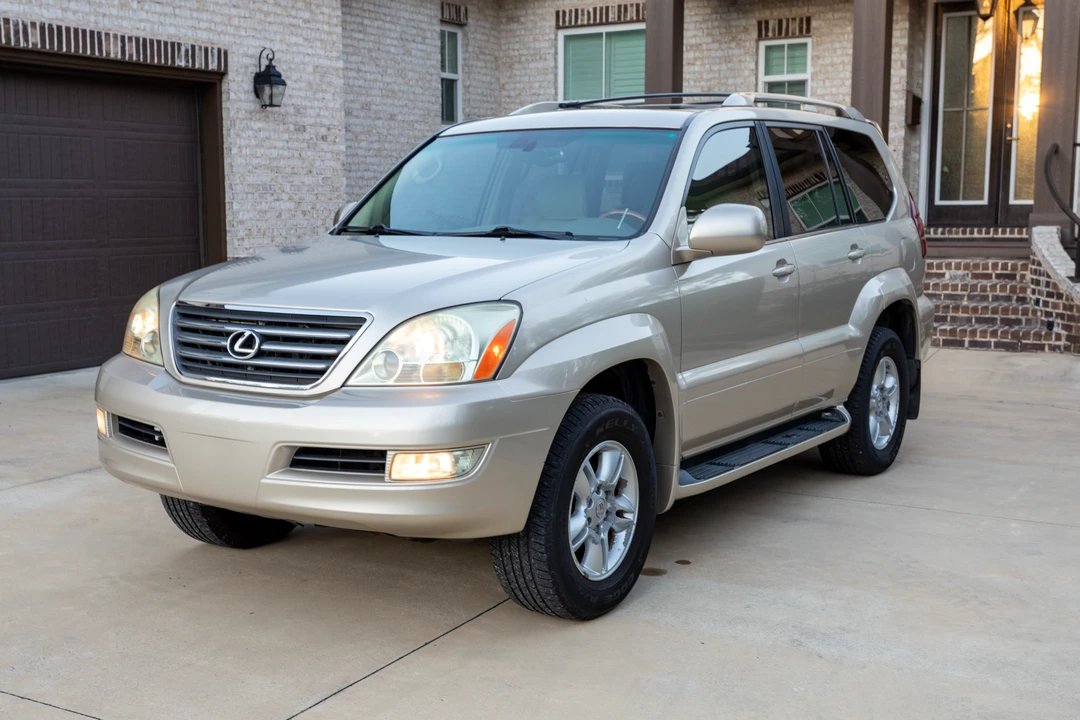 2006 Lexus GX 1st Gen - Image 3 of 31