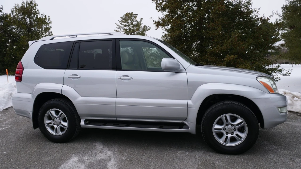 2006 Lexus GX 2nd Gen - Image 14 of 31