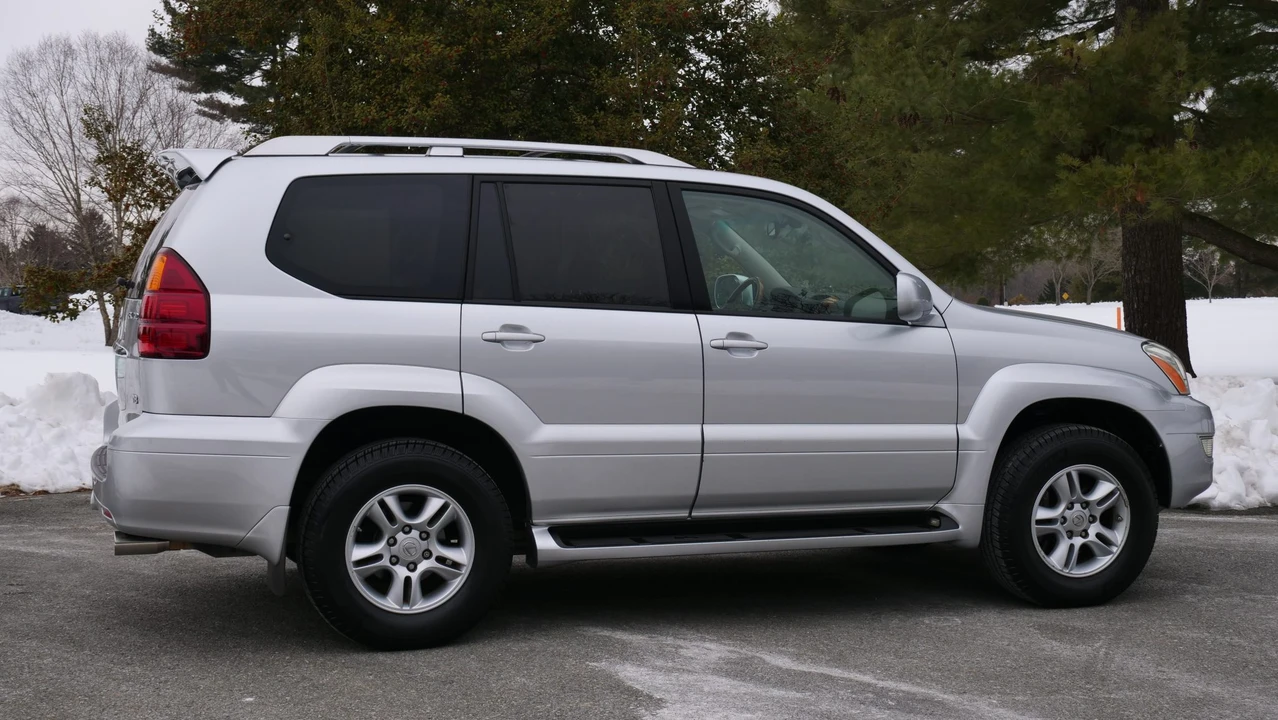 2006 Lexus GX 2nd Gen - Image 22 of 31