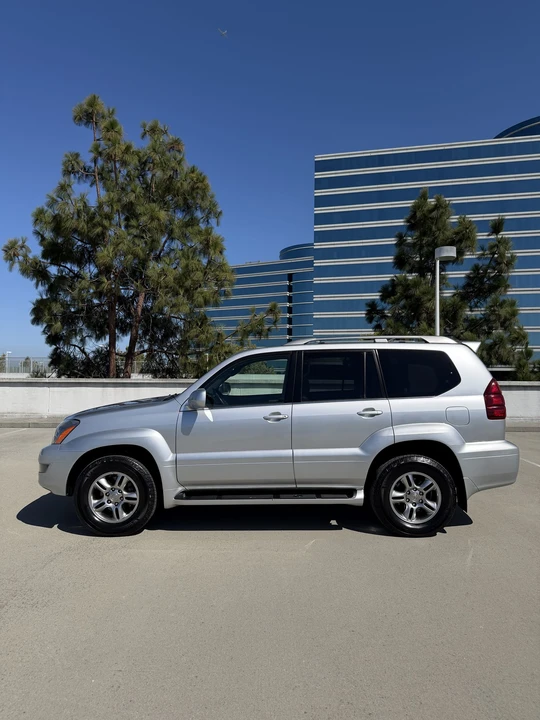 2006 Lexus GX 1st Gen - Image 31 of 31