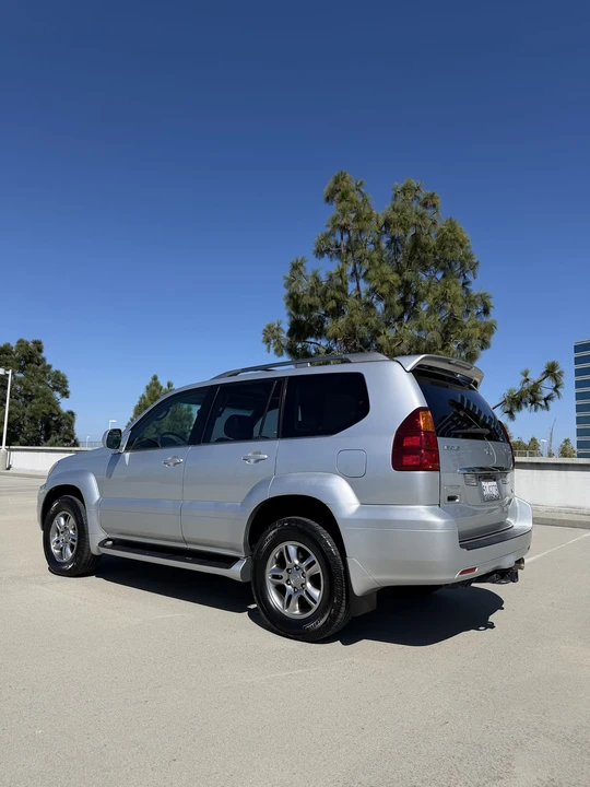 2006 Lexus GX 1st Gen - Image 30 of 31