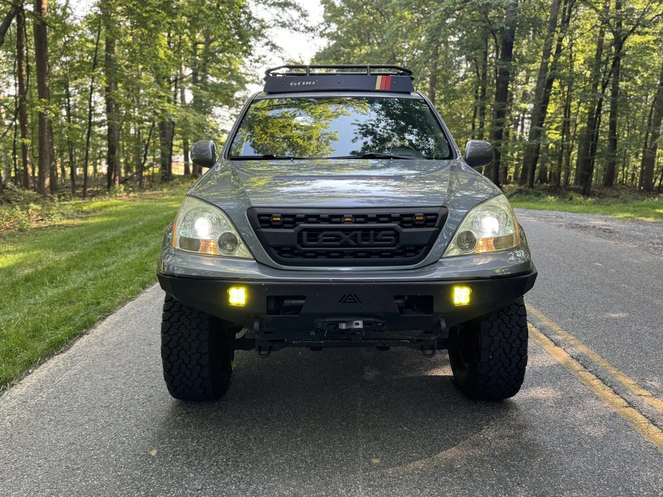 2006 Lexus GX 1st Gen - Image 2 of 31