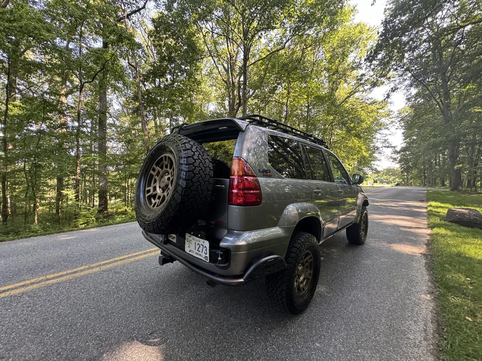 2006 Lexus GX 1st Gen - Image 27 of 31
