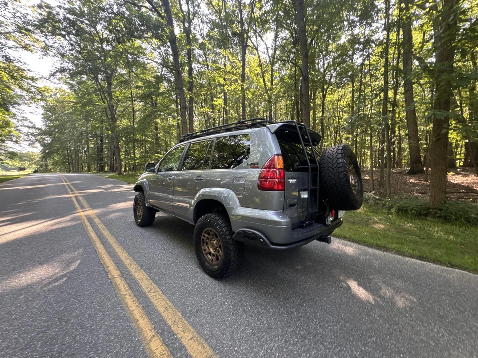 2006 Lexus GX 1st Gen - Image 12 of 31