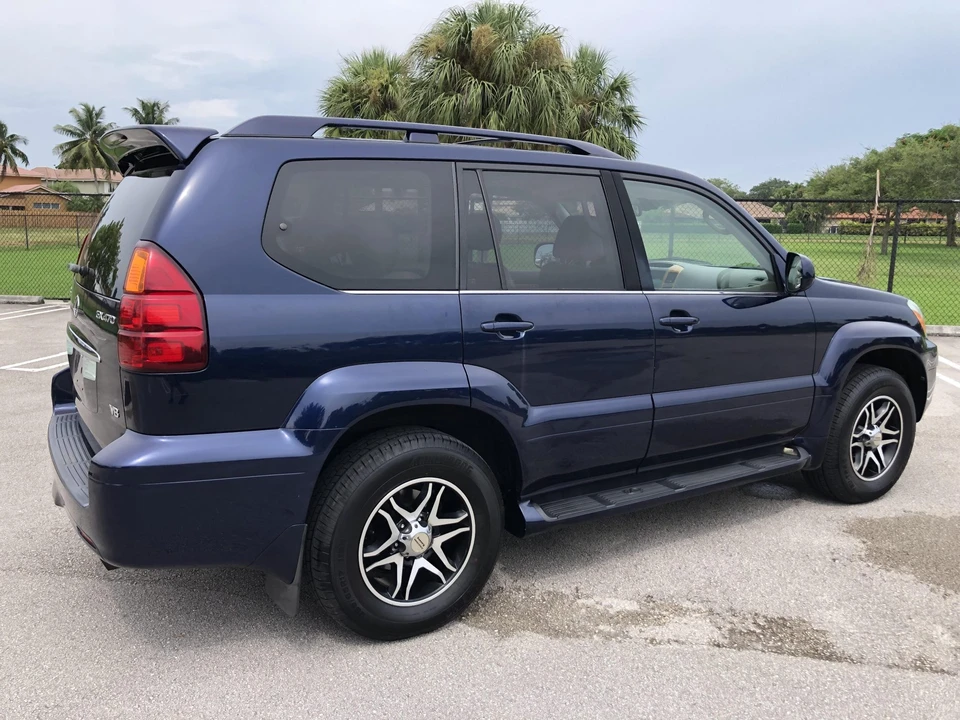 2006 Lexus GX 1st Gen - Image 24 of 31