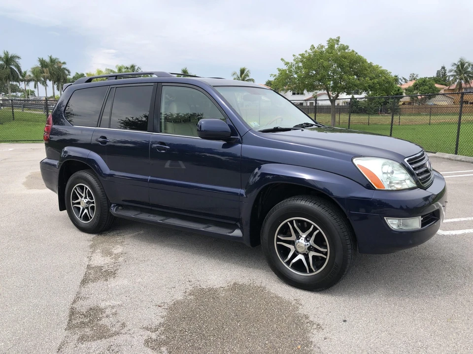 2006 Lexus GX 1st Gen - Image 16 of 31