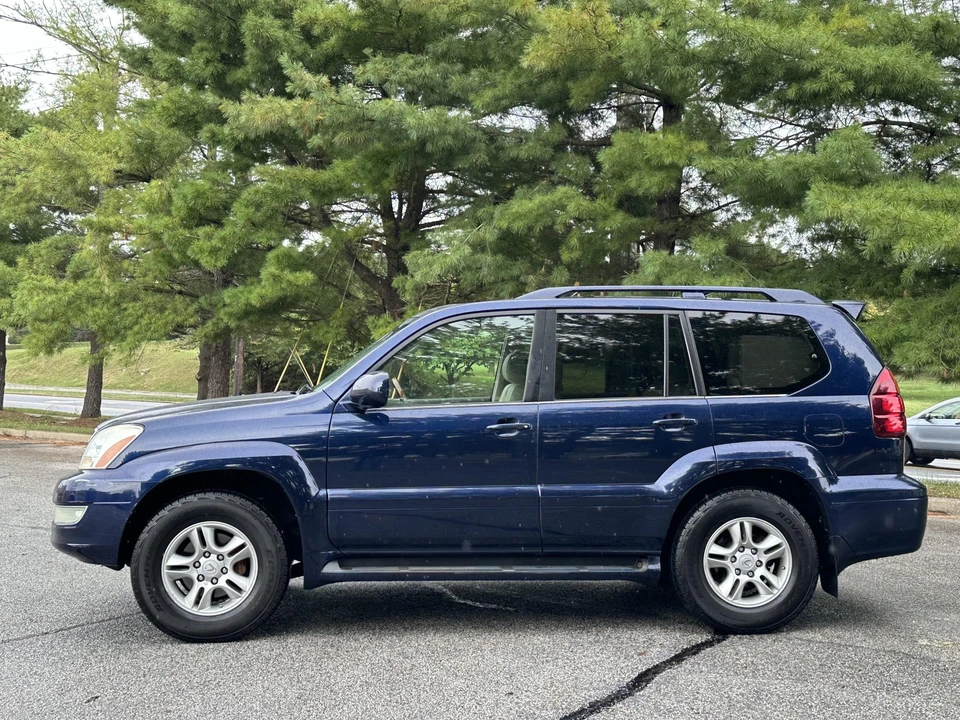 2006 Lexus GX 1st Gen - Image 10 of 31