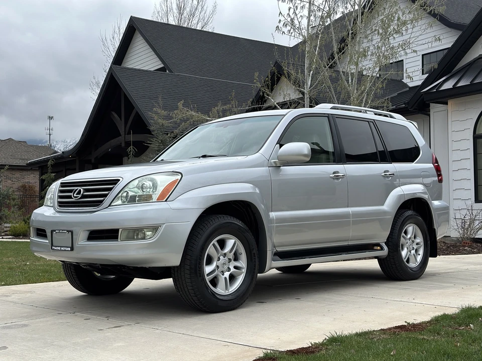 2006 Lexus GX 1st Gen - Image 2 of 31