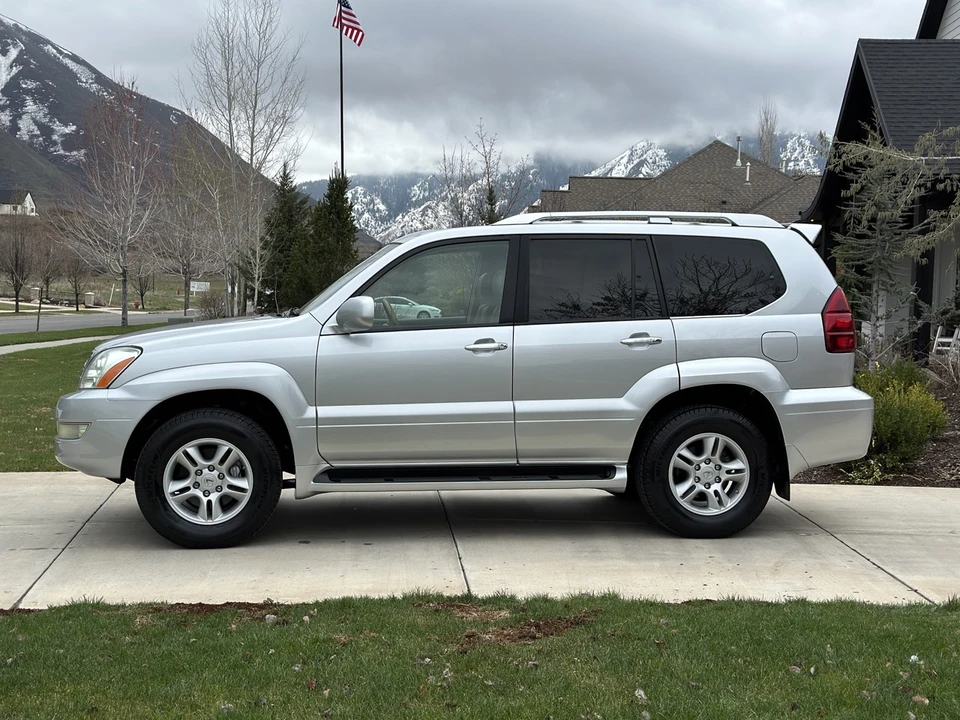 2006 Lexus GX 1st Gen - Image 12 of 31