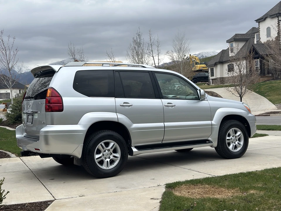 2006 Lexus GX 1st Gen - Image 7 of 31