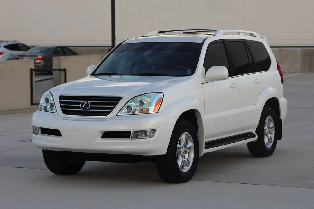 2006 Lexus GX 1st Gen - Image 2 of 31