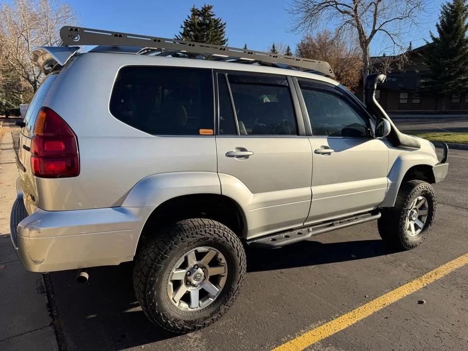 2006 Lexus GX 1st Gen - Image 5 of 10