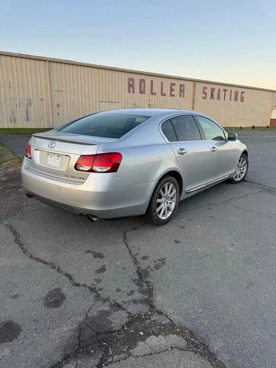 2006 Lexus GS 3rd Gen - Image 2 of 10