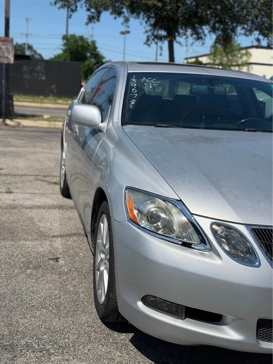 2006 Lexus GS 3rd Gen - Image 2 of 10