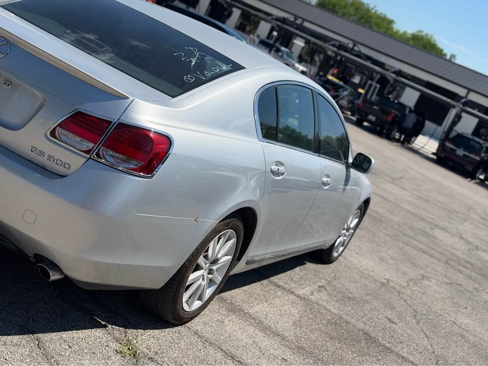 2006 Lexus GS 3rd Gen - Image 6 of 10