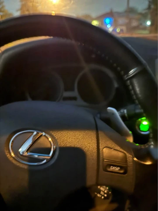 2006 Lexus IS 2nd Gen - Image 5 of 7