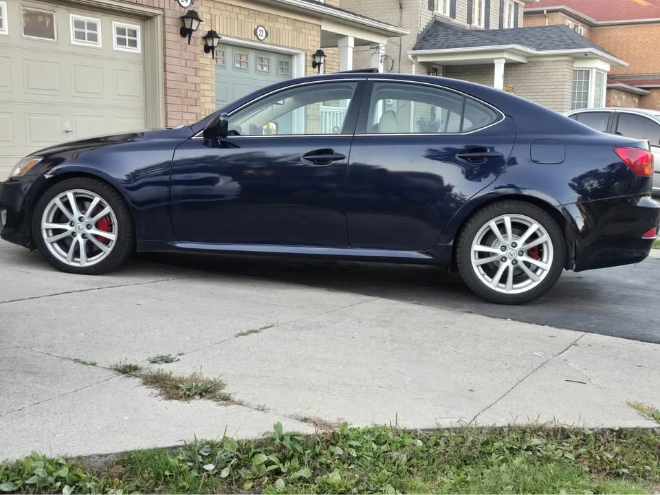 2006 Lexus IS 2nd Gen - Image 9 of 16