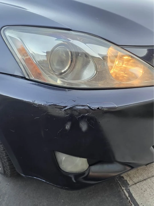2006 Lexus IS 2nd Gen - Image 4 of 16