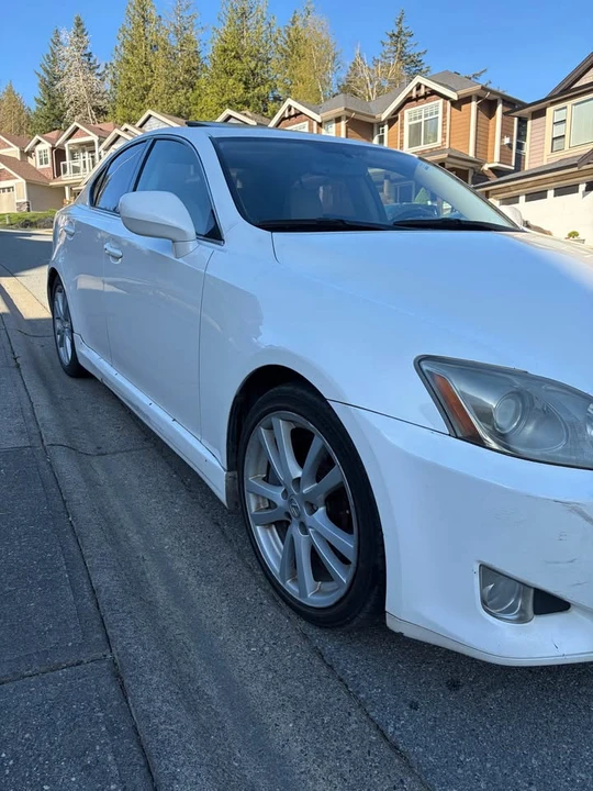 2006 Lexus IS 2nd Gen - Image 2 of 8