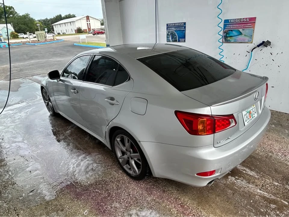 2006 Lexus IS 2nd Gen - Image 3 of 4