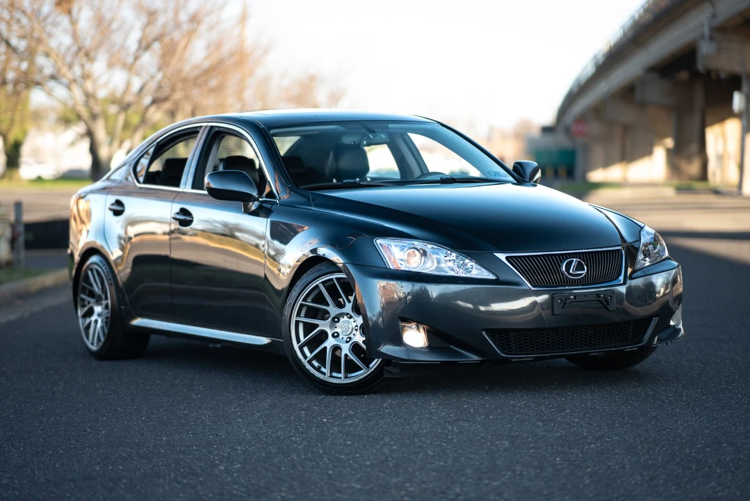 2006 Lexus IS 2nd Gen - Image 14 of 31