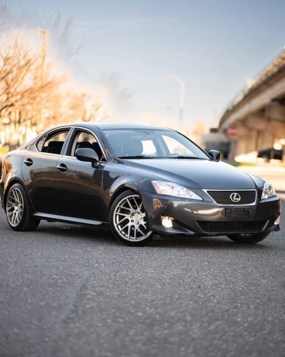 2006 Lexus IS 2nd Gen - Image 15 of 31