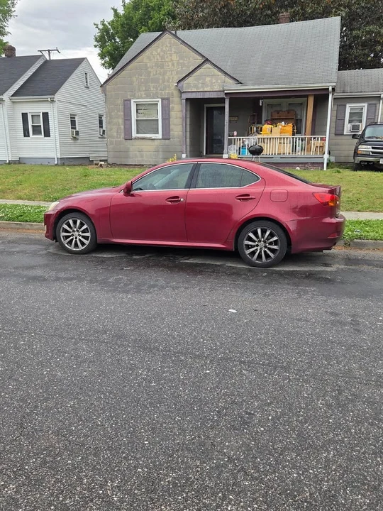 2006 Lexus IS 2nd Gen - Image 3 of 5