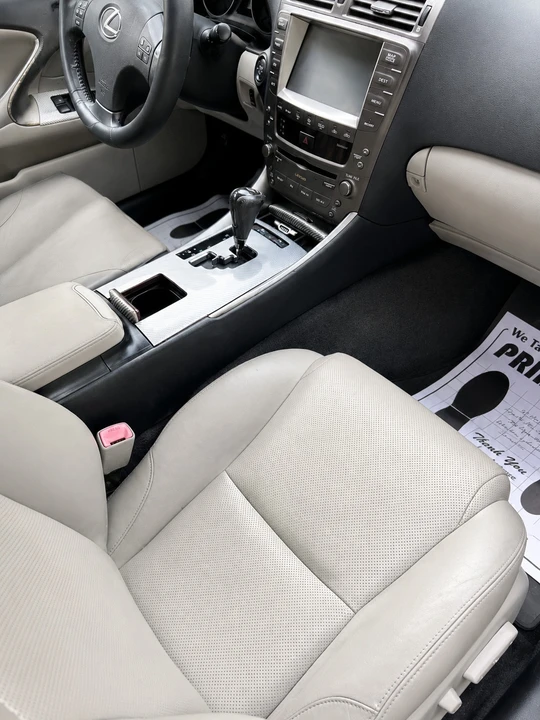 2006 Lexus IS 2nd Gen - Image 6 of 9