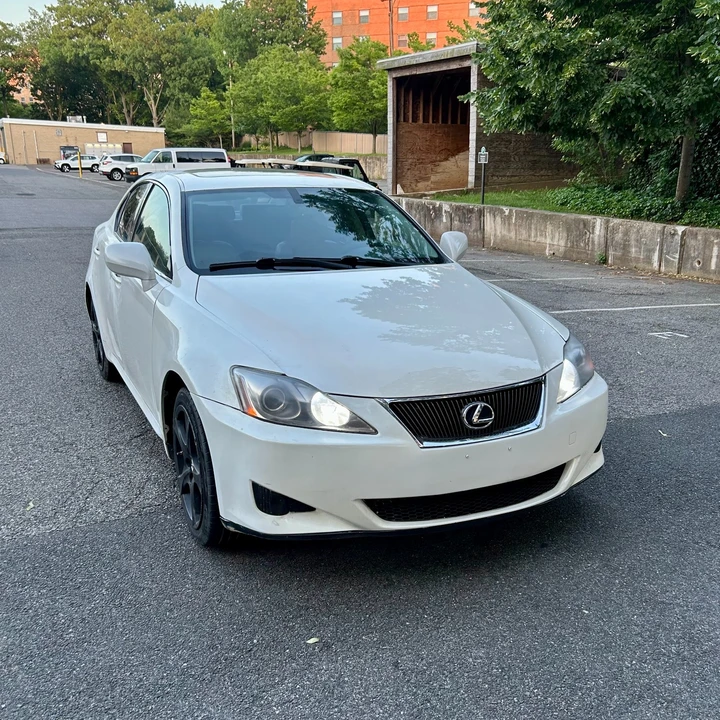 2006 Lexus IS 2nd Gen - Image 3 of 10