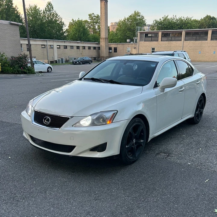 2006 Lexus IS 2nd Gen - Image 2 of 10