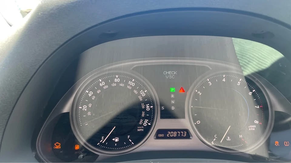 2006 Lexus IS 2nd Gen - Image 4 of 11