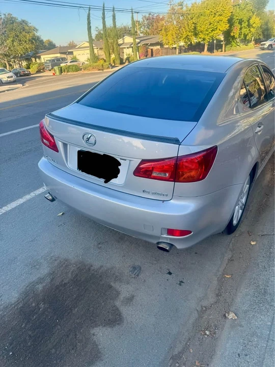 2006 Lexus IS 2nd Gen - Image 7 of 8