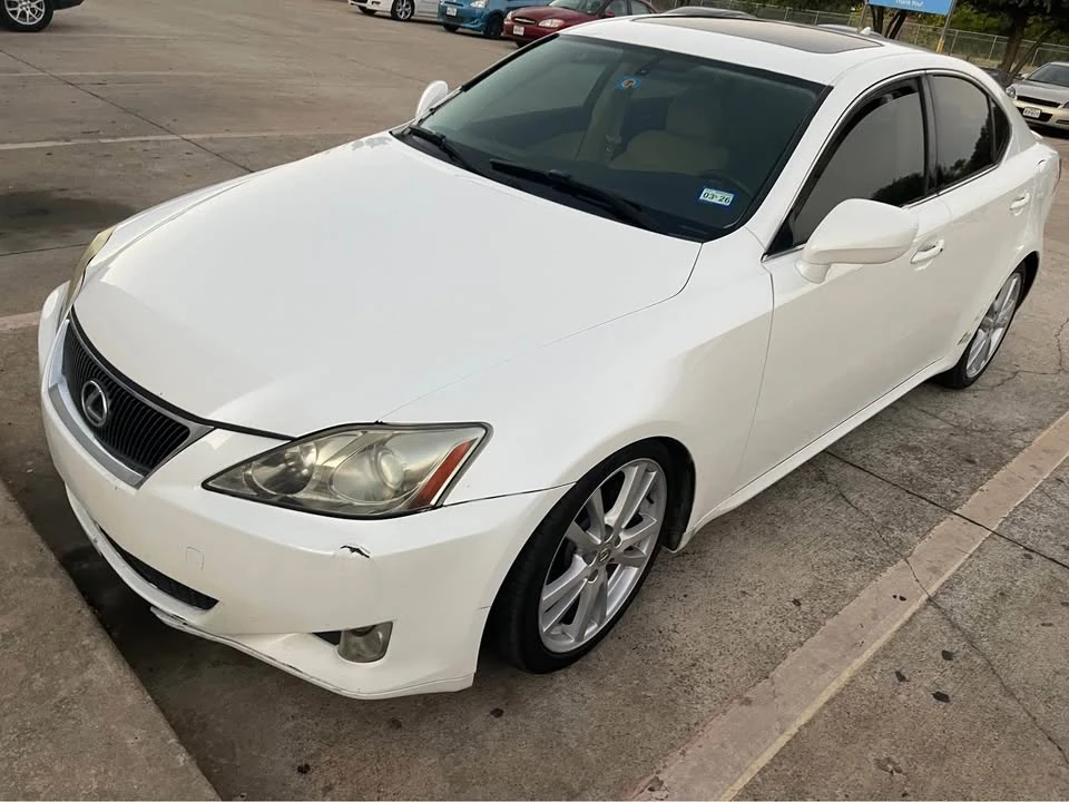 2006 Lexus IS 2nd Gen - Image 4 of 9