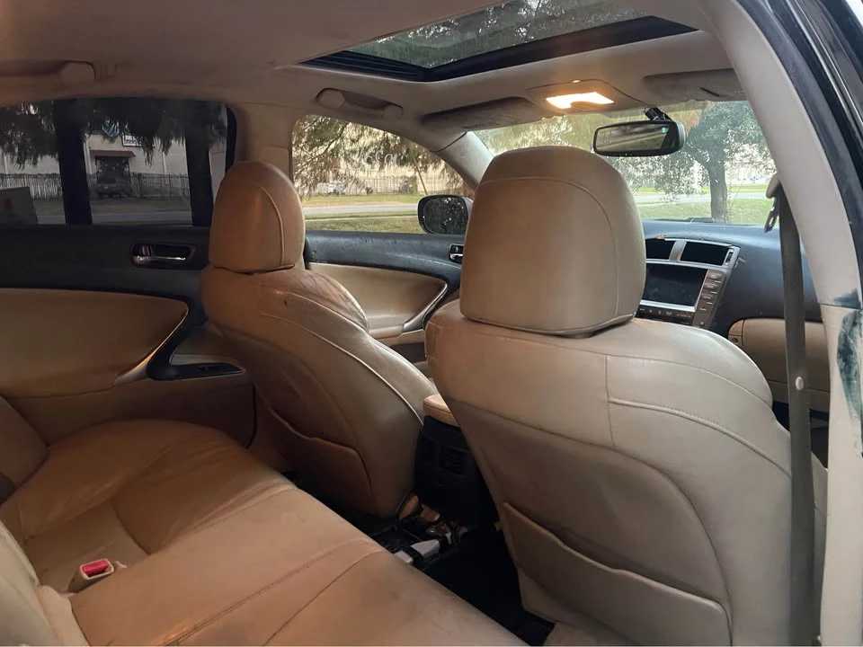 2006 Lexus IS 2nd Gen - Image 7 of 13