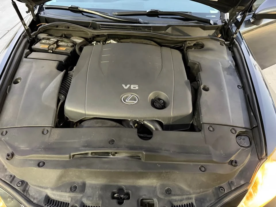 2006 Lexus IS 2nd Gen - Image 8 of 15