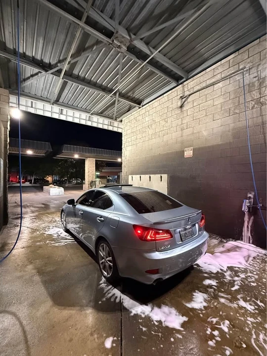 2006 Lexus IS 2nd Gen - Image 5 of 12