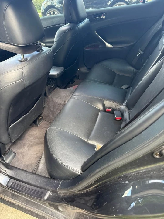 2006 Lexus IS 2nd Gen - Image 4 of 5