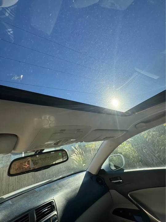 2006 Lexus IS 2nd Gen - Image 14 of 17