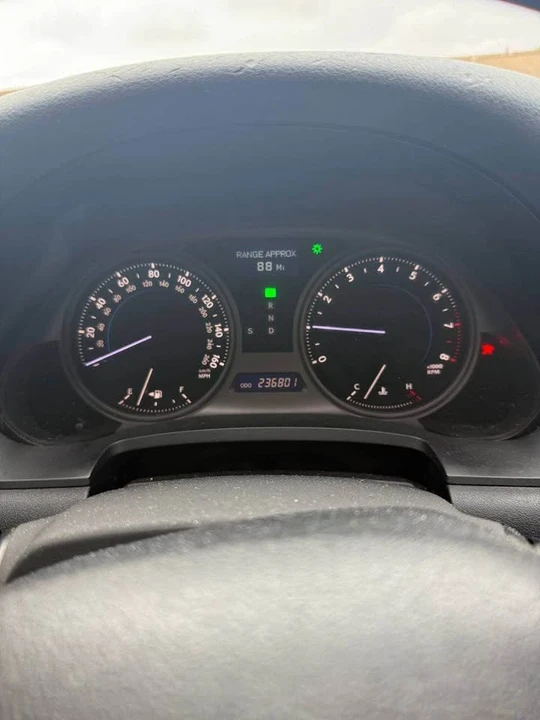 2006 Lexus IS 2nd Gen - Image 6 of 7