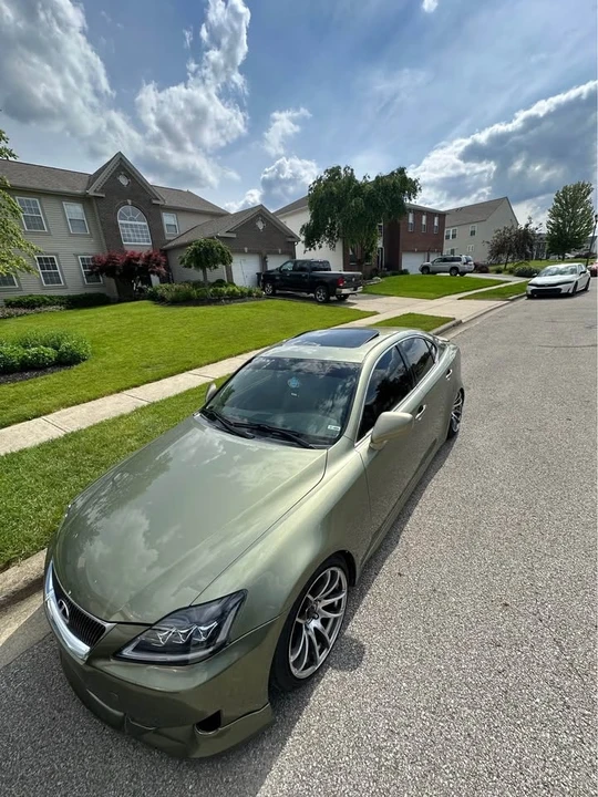 2006 Lexus IS 2nd Gen - Image 5 of 17