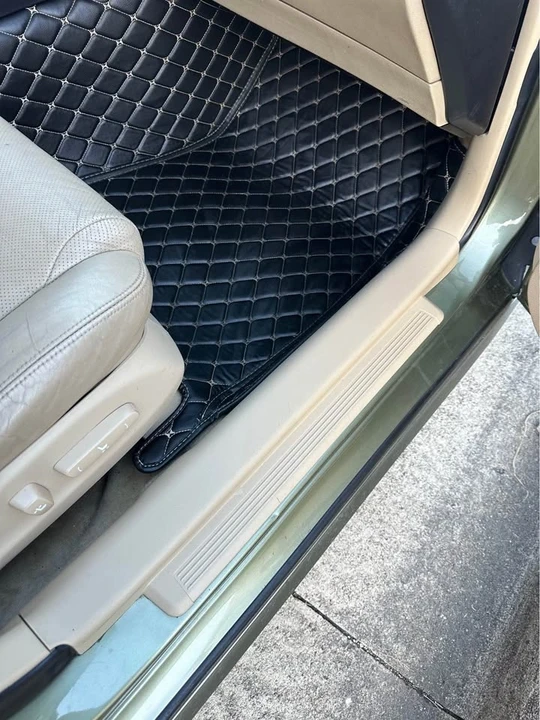2006 Lexus IS 2nd Gen - Image 10 of 17