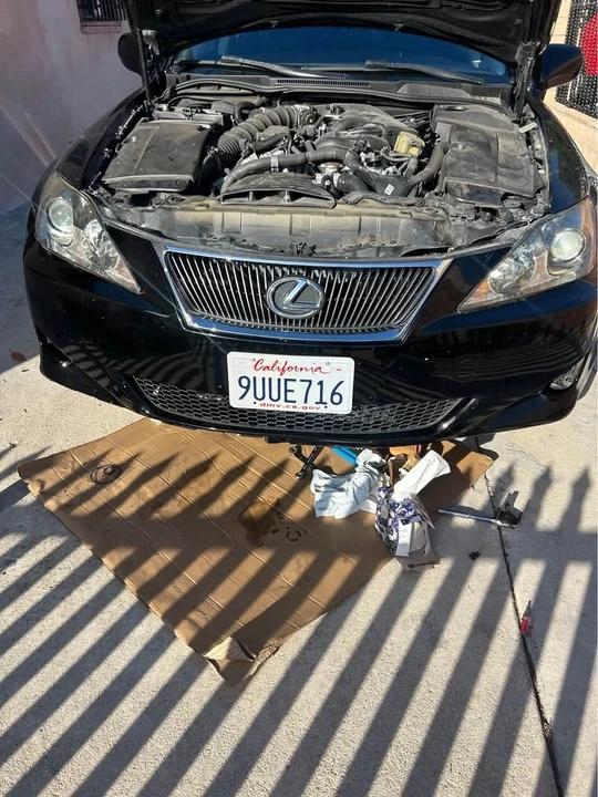 2006 Lexus IS 2nd Gen - Image 4 of 8