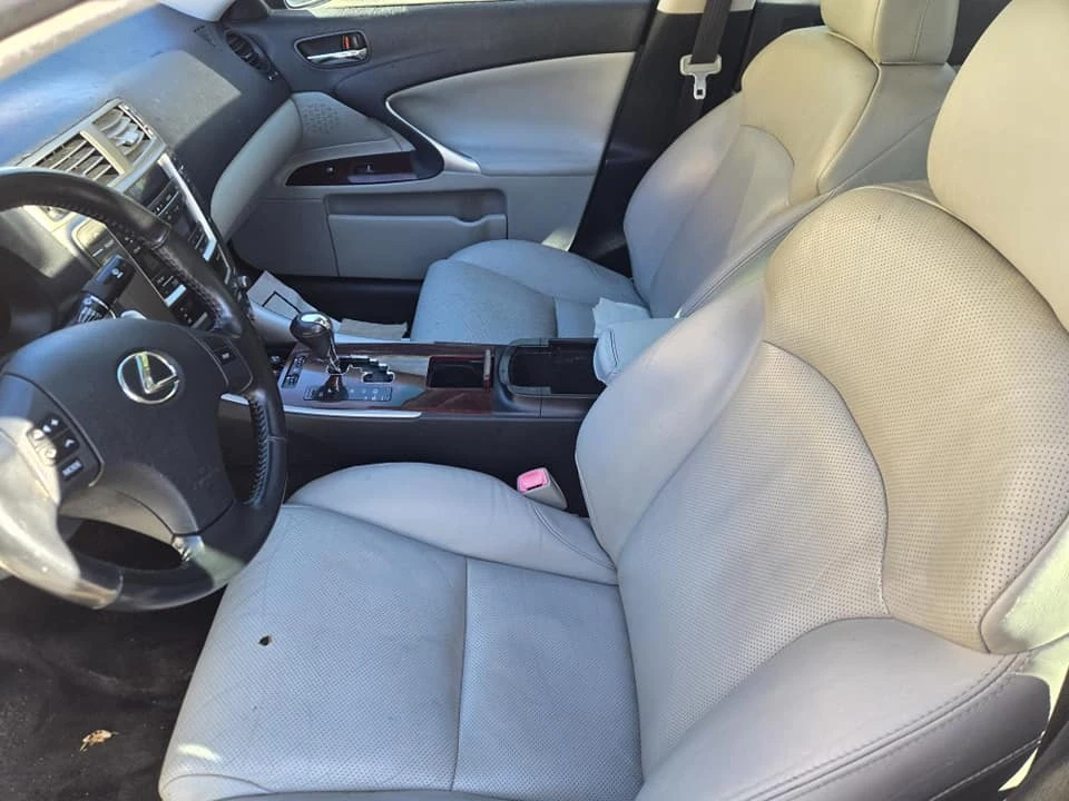 2006 Lexus IS 2nd Gen - Image 5 of 9